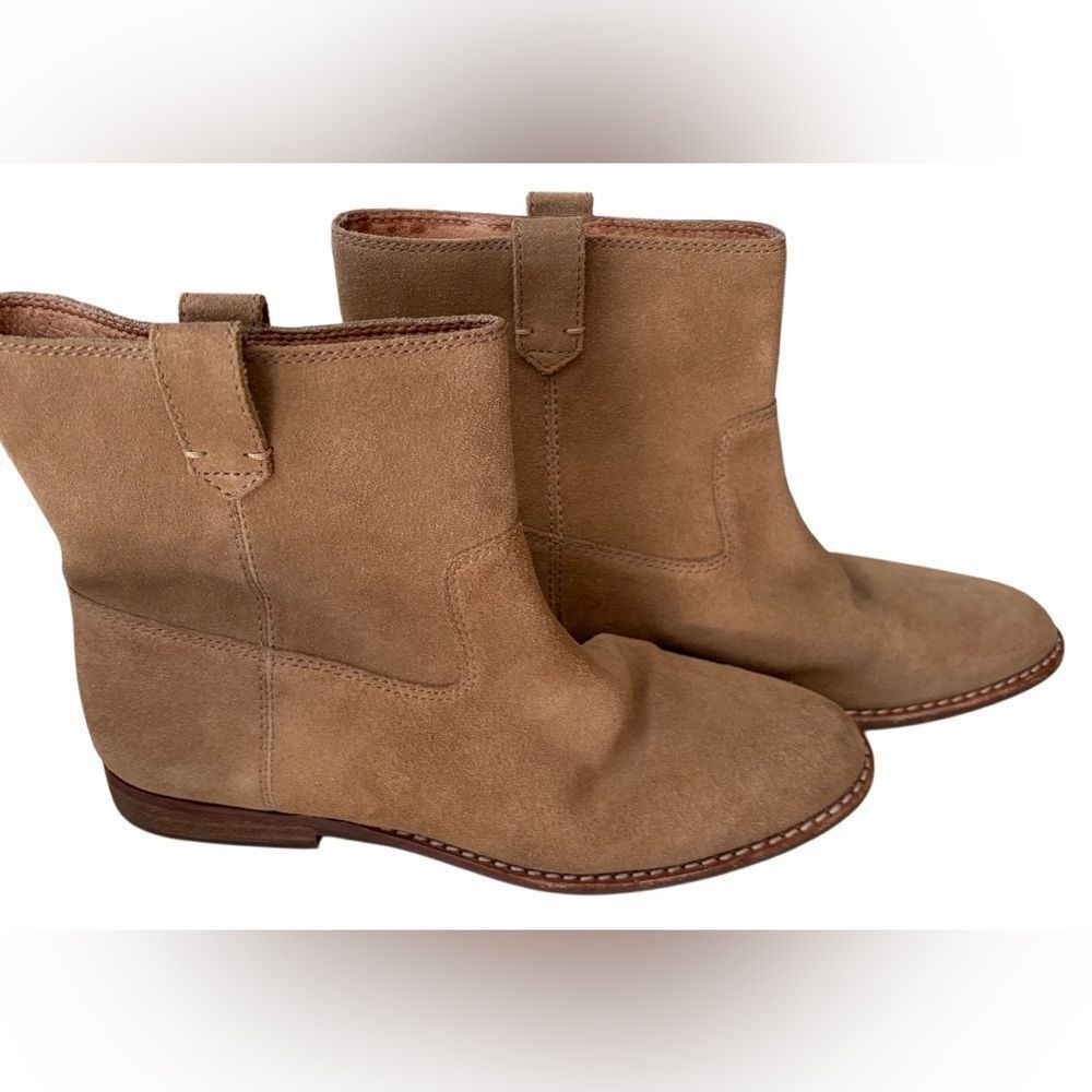Madewell The Leah boot, color Faded Birch tan suede, size 6. - Picture 6 of 9